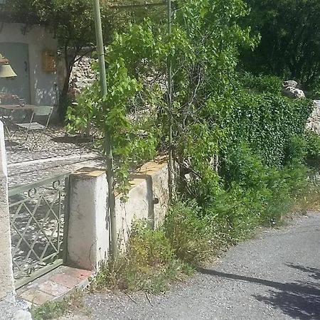 Appartement Dans Hameau Provencal Allauch Exteriör bild