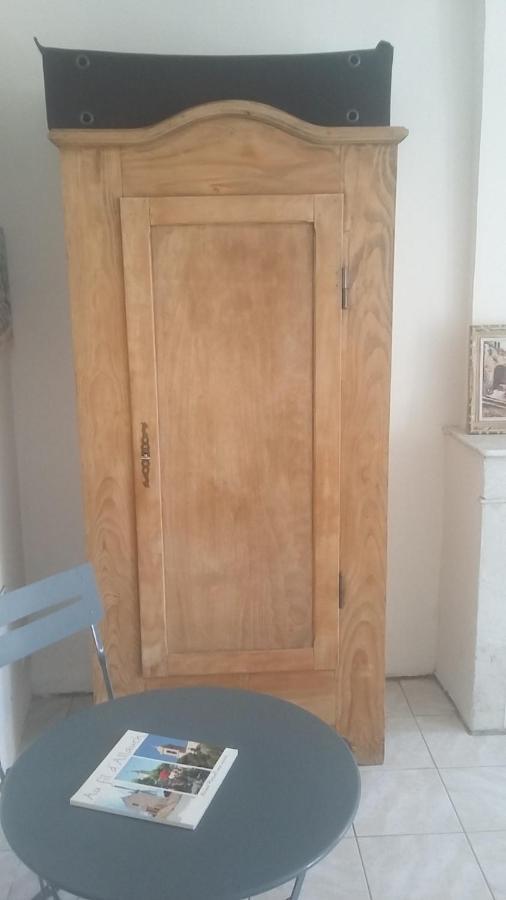 Appartement Dans Hameau Provencal Allauch Exteriör bild